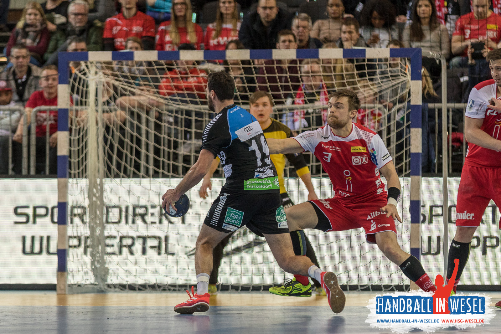 HC Rhein Vikings - TuSEM Essen 32:29 (17:14) / 2.Liga / DKB Hand